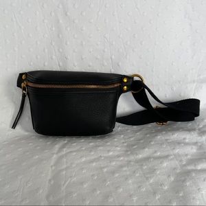 Black Universal Thread Fanny Pack